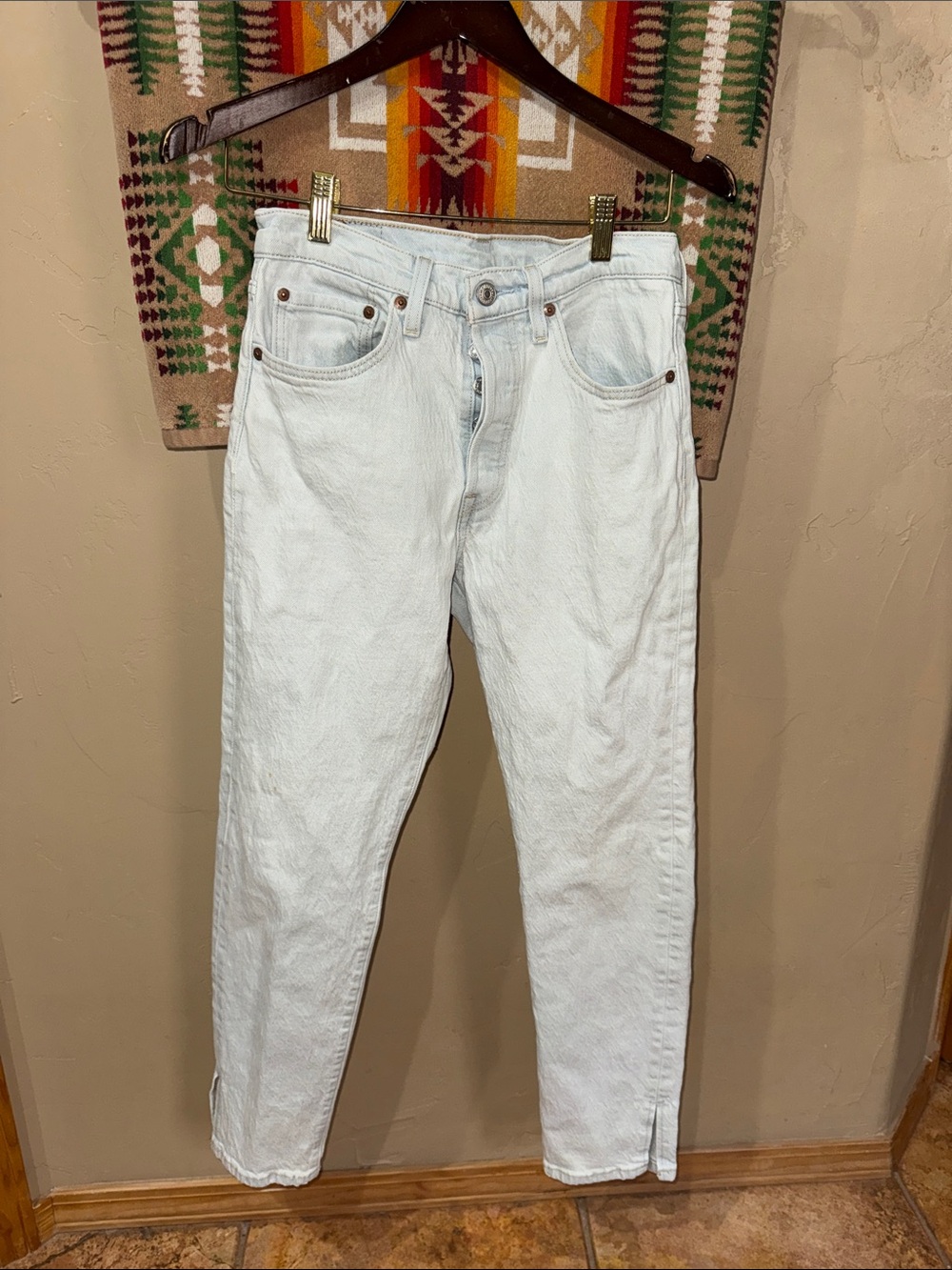 Levi’s 501 S size 26x28 light blue denim